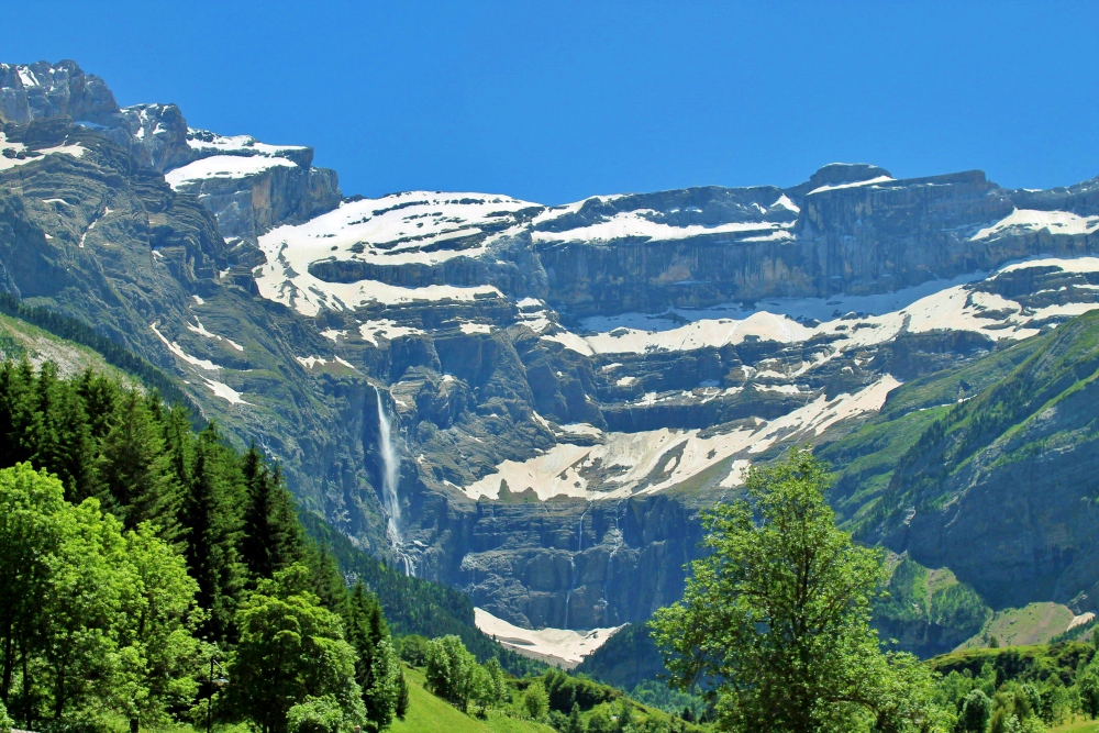 【法國旅遊。庇里牛斯】加瓦爾尼冰斗 (Cirque de Gavarnie) ~世界遺產大山美景，超美大眾路線輕健行~2026/10/1跟著小米麻糬一起去南法